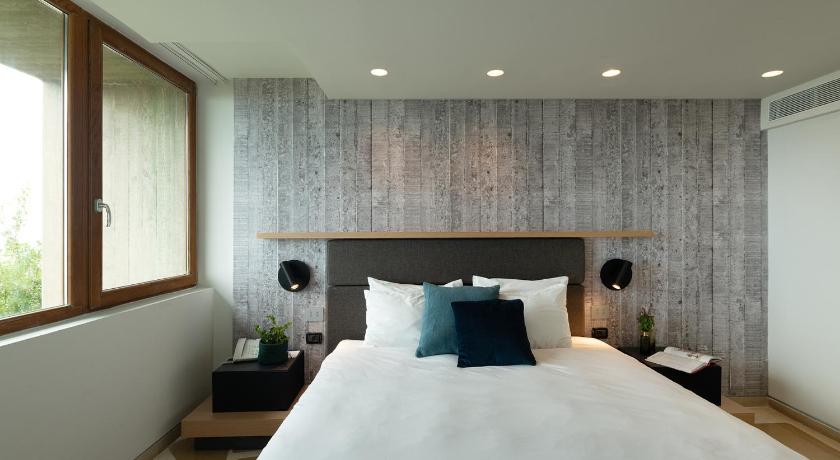 Image of Junior Suite 3