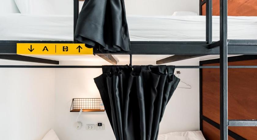 Image of Quadruple Room A with Private Bathroom - Non-Smoking 11