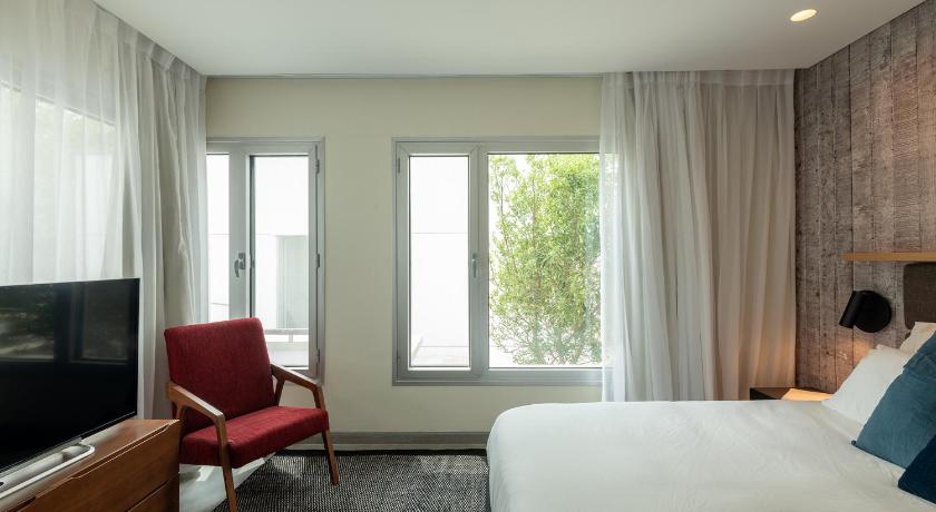 Image of Superior Suite 4
