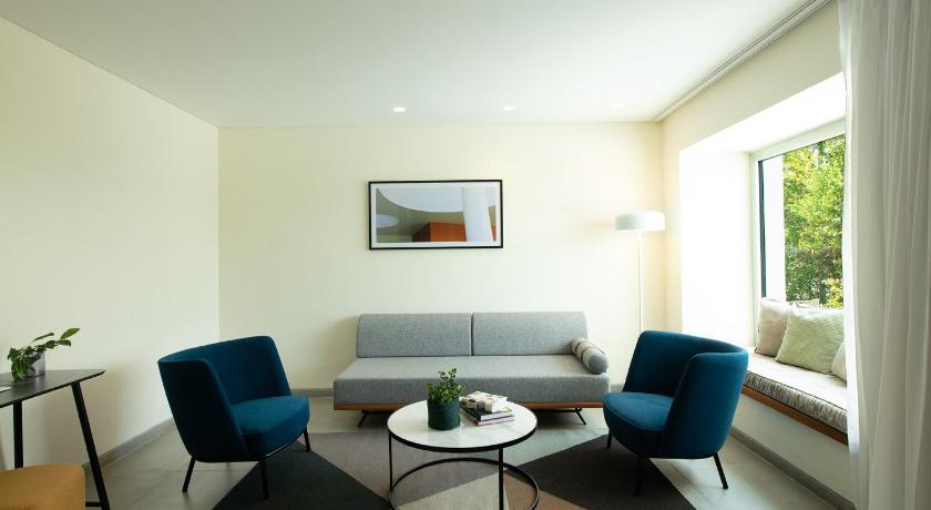 Image of Superior Suite 10
