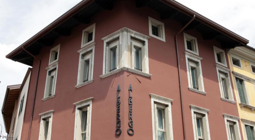 Albergo al Vecchio Tram — Hotel in Udine