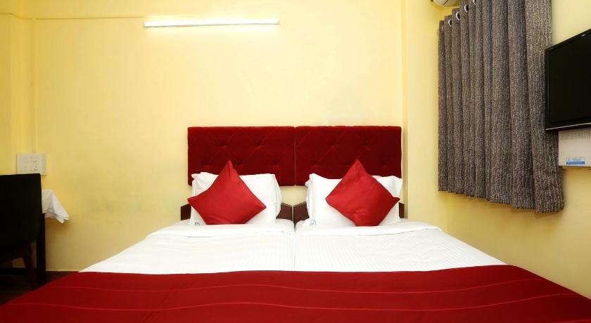 Hotel Green Plaza - image 15