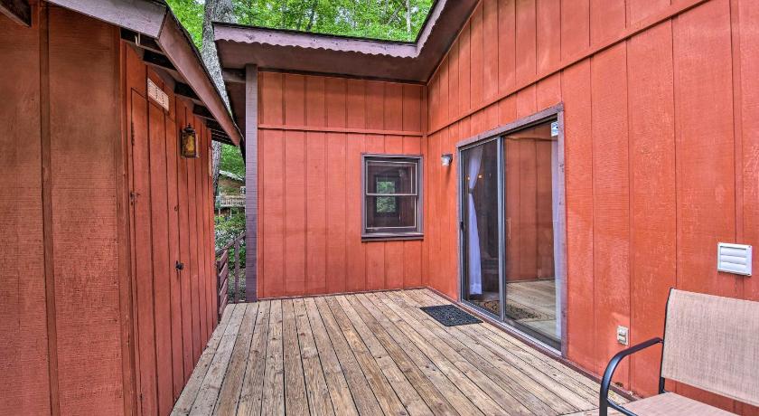 Linville Land Cabin with Community Amenities! photo