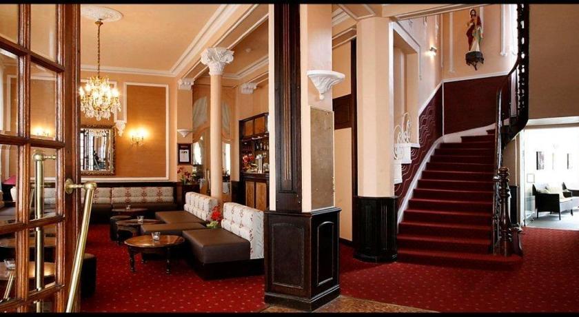Hotel Metropole