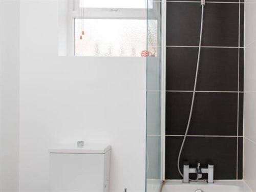 Luxurious Serviced Apartments - image 11