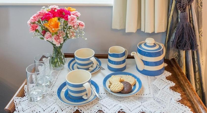 Marshwood Farm B&B - image 3