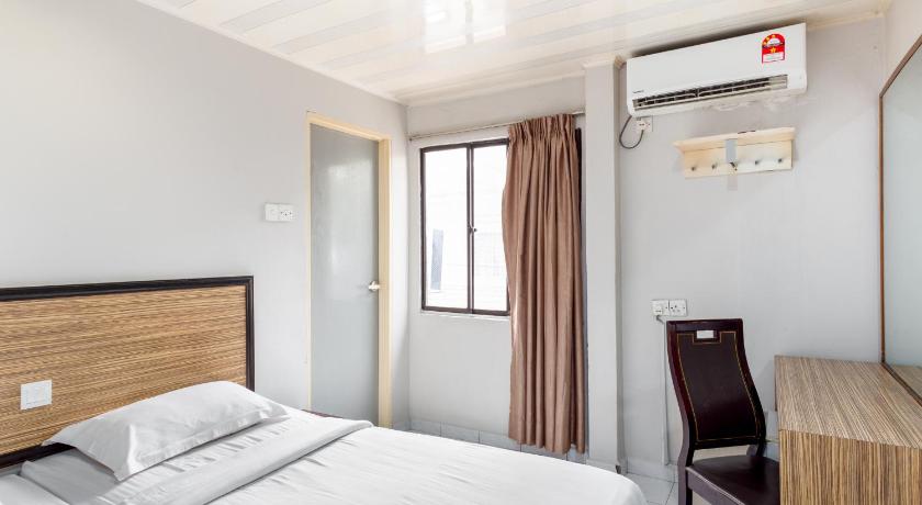 Image of Standard Twin Room 1