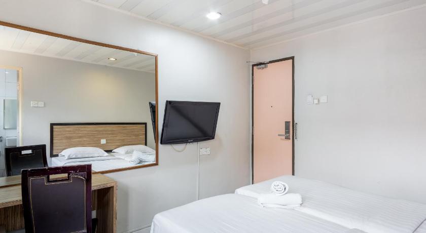 Image of Standard Twin Room 3