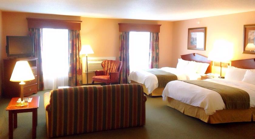 GrandStay Hotel & Suites Downtown Sheboygan