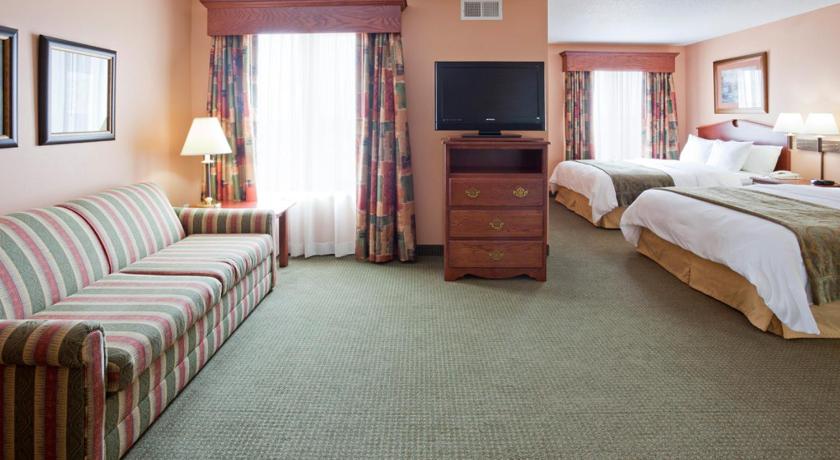 GrandStay Hotel & Suites Downtown Sheboygan