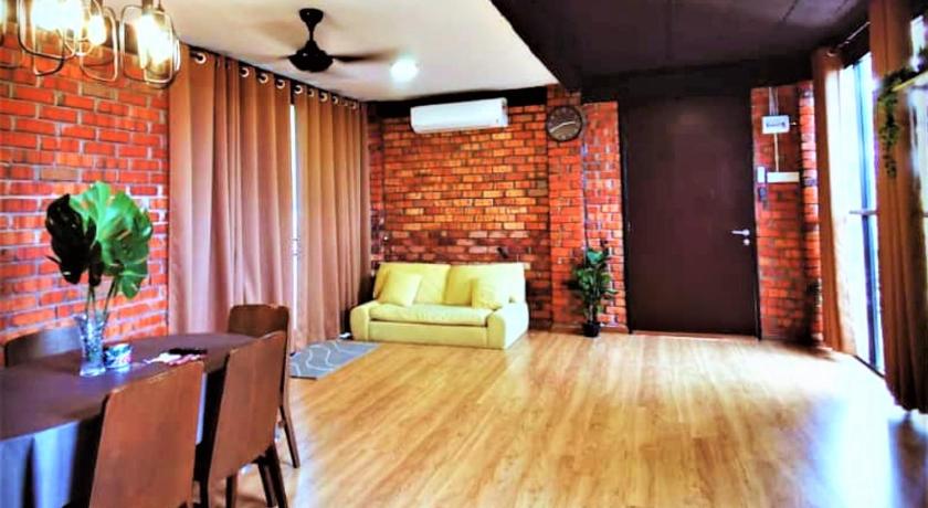 Image of Studio 2