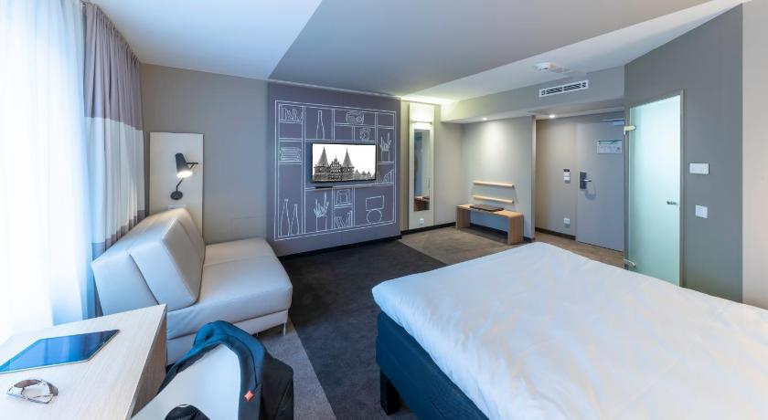 Ibis Luebeck City photo