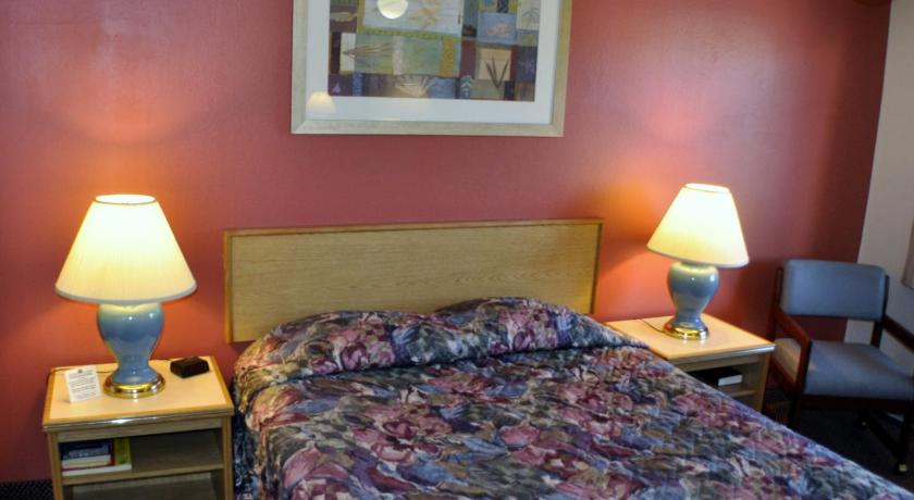 Uptown Inn photo