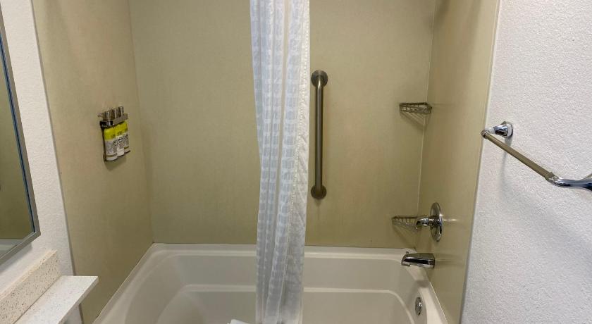 Candlewood Suites Hattiesburg