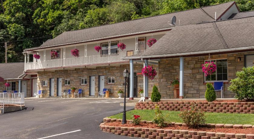 Budget Inn Watkins Glen photo