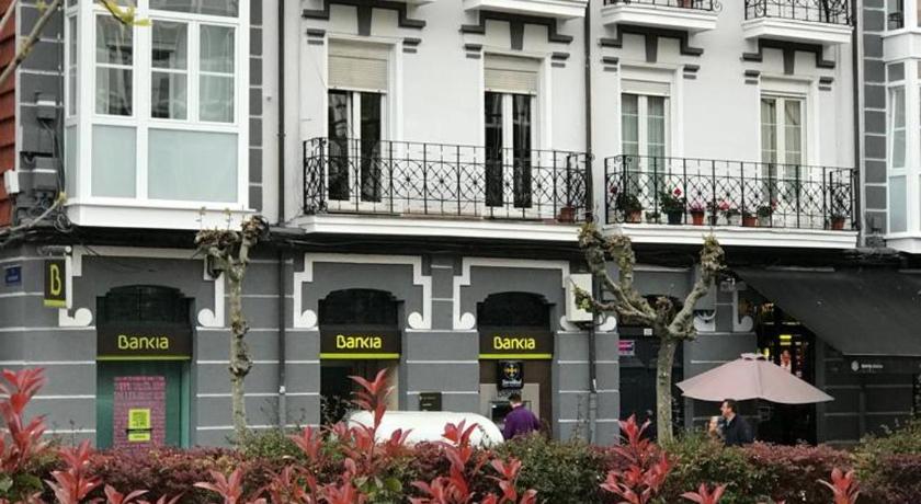SF Avenue Santander - image 3