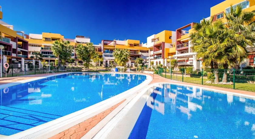 Espanatour ELVIRA — Hotel in Torrevieja