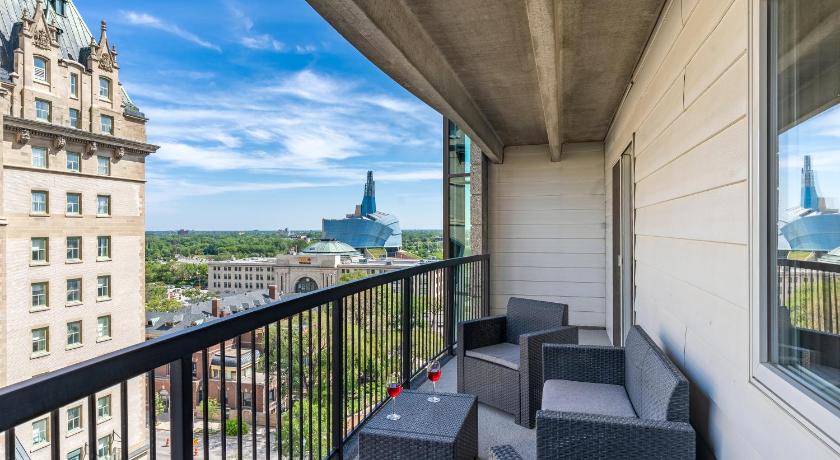 Fort Garry Place Furnished Suites