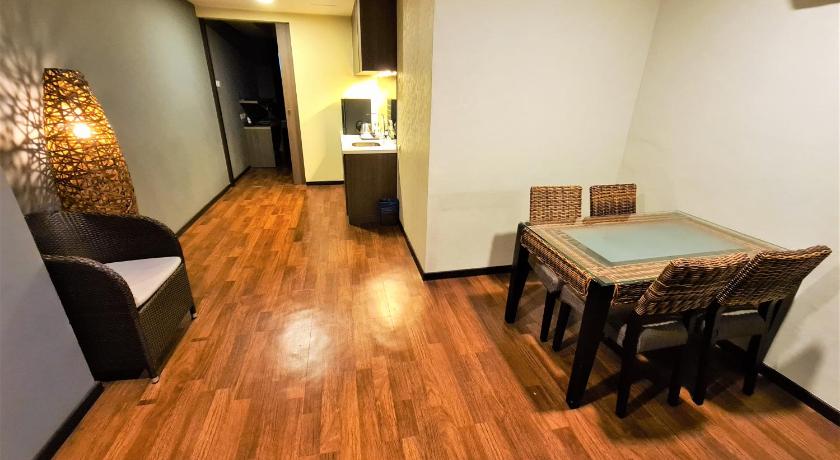 Image of Executive Deluxe Double Room 11