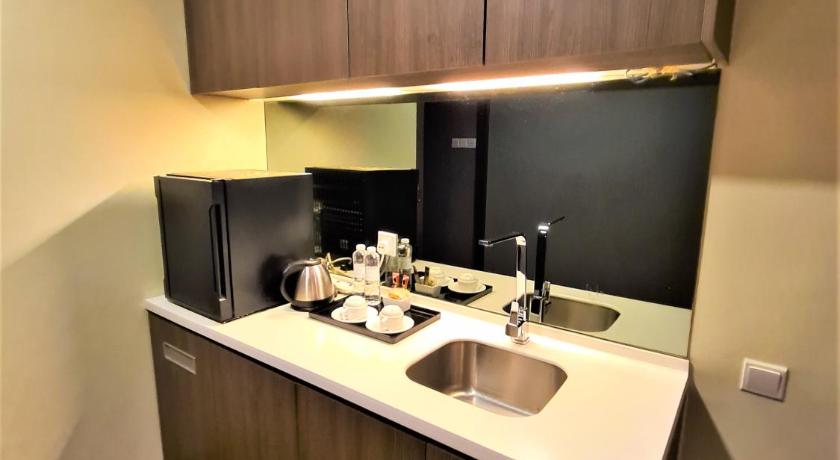Image of Executive Deluxe Double Room 1