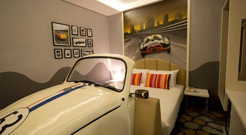 Image of Suite Room 12