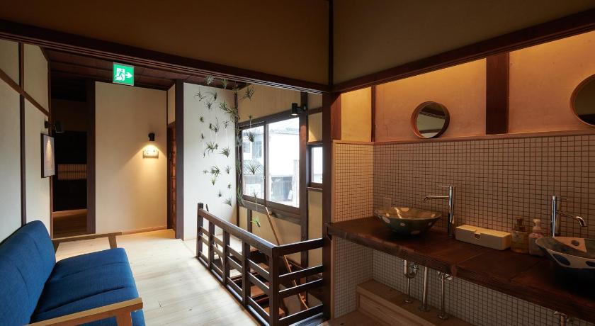 Sasayama Castle Guesthouse KURIYA - Self Check-In Only — Hotel in Sasayama