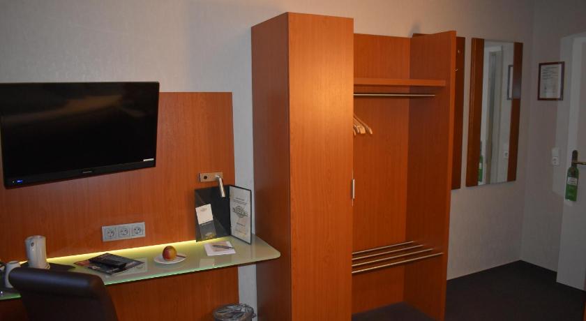 Hotel Neue Stuben photo