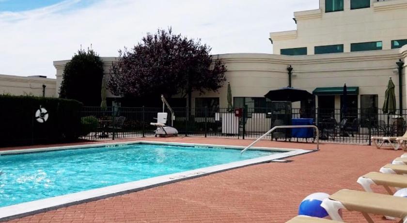 Holiday Inn Plainview-Long Island