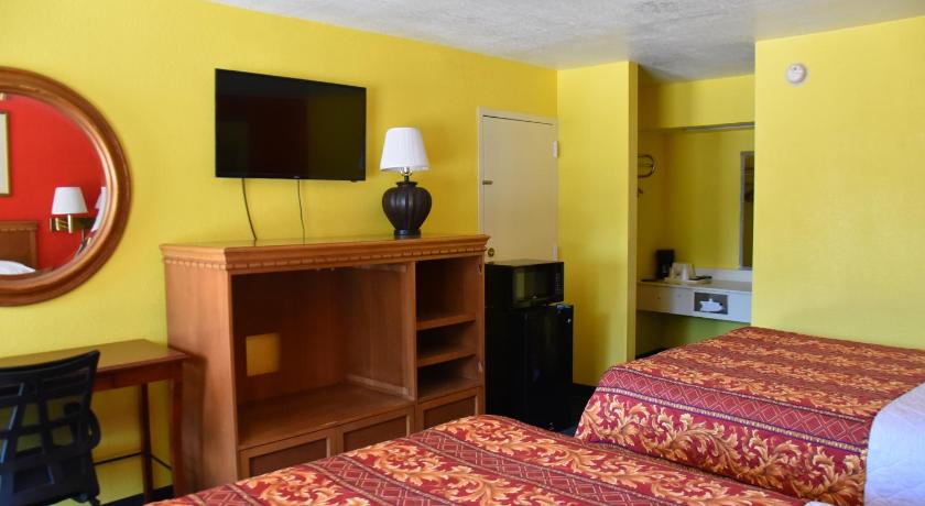 Homeplace Inn and Suites photo
