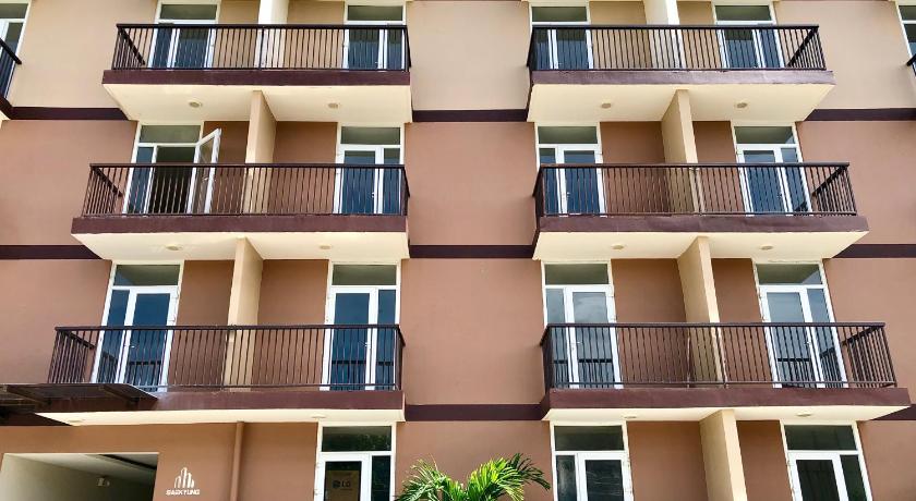 宿务 CebuNightSkyCondoTel w/Balcony Near Mactan Airport 4星级 民宿 大堂