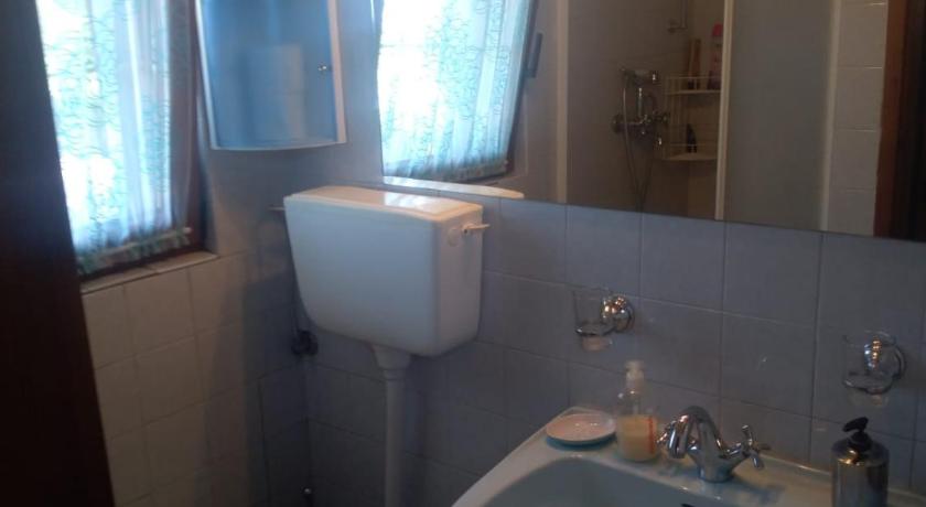 Stari Slankamen Villa Kornelija 4-Star Single Room room