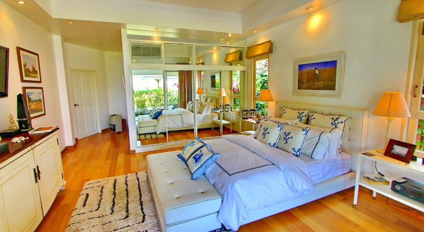 Koh Chang Beach Front 5 Bedroom Villa