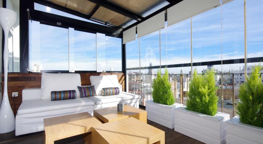Vivaldi Penthouse Ayuntamiento photo
