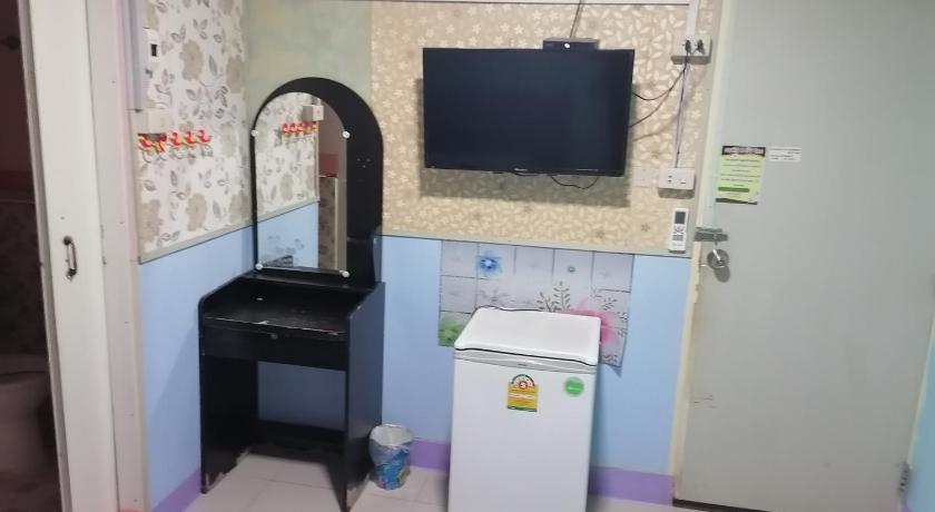 กอล์ฟ​&amp;กิ๊ฟ​โฮม — Hotel in Phitsanulok