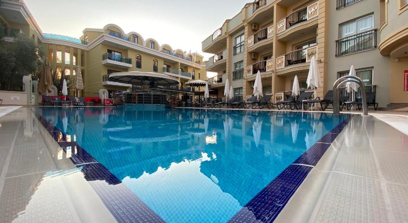 Club Karakas Apart Otel