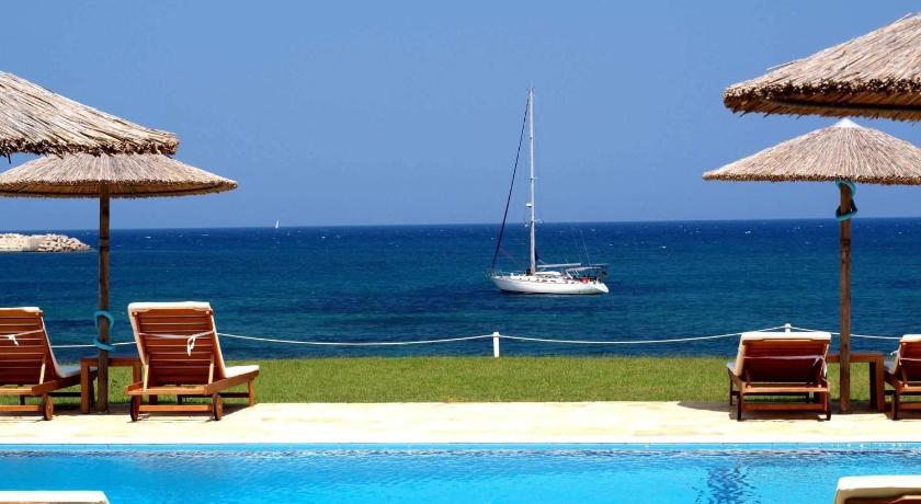 Kyparissia Blue Boutique Hotel
