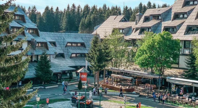 Apartments Suncani Vrhovi Kopaonik photo