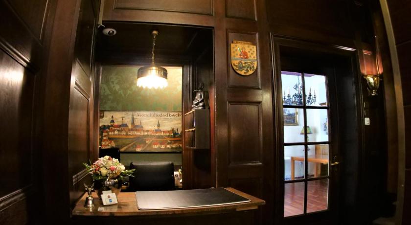 Hotel Burgund Monchengladbach 21 Reviews Pictures Deals