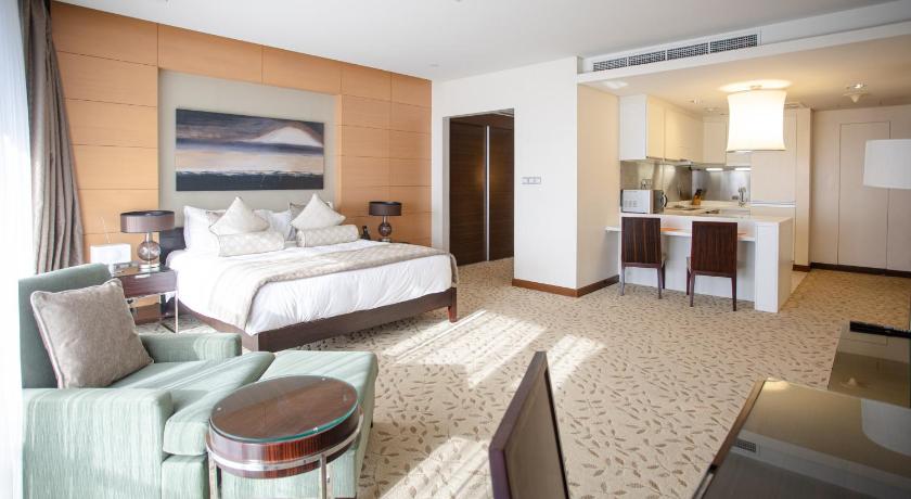The Address Dubai Mall Cosy & Chic photo