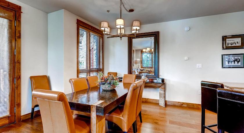 Image of Two-Bedroom Apartment 6