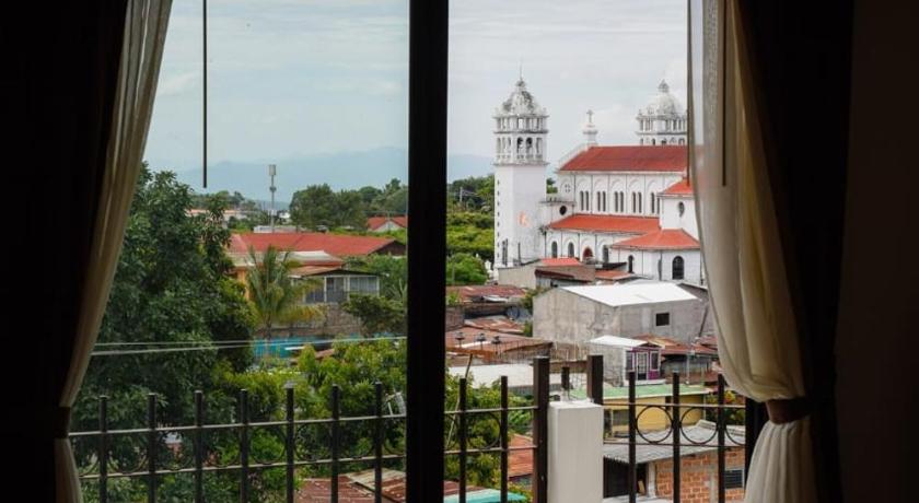 Vista Los Volcanes Hotel y Restaurante photo