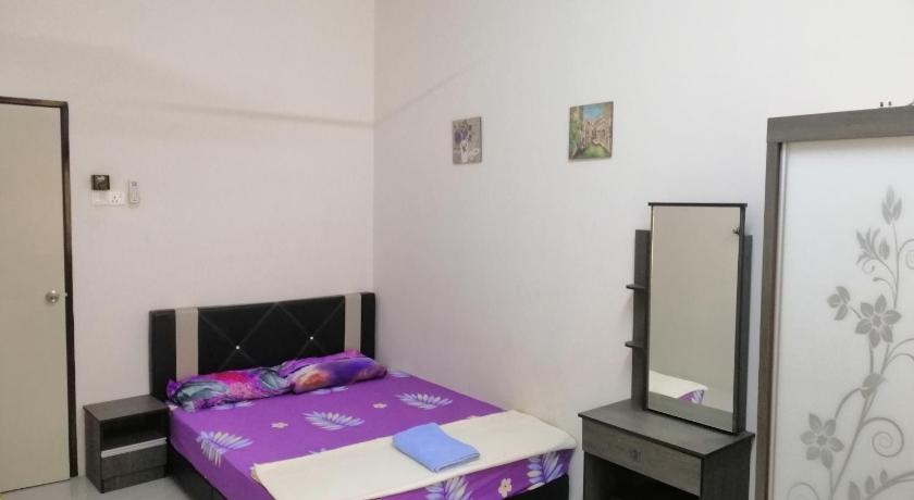 イポー HOMESTAY PRIVATE POOL DAN BBQ DI IPOH  MUSLIM  4つ星 ゲストハウス 客室