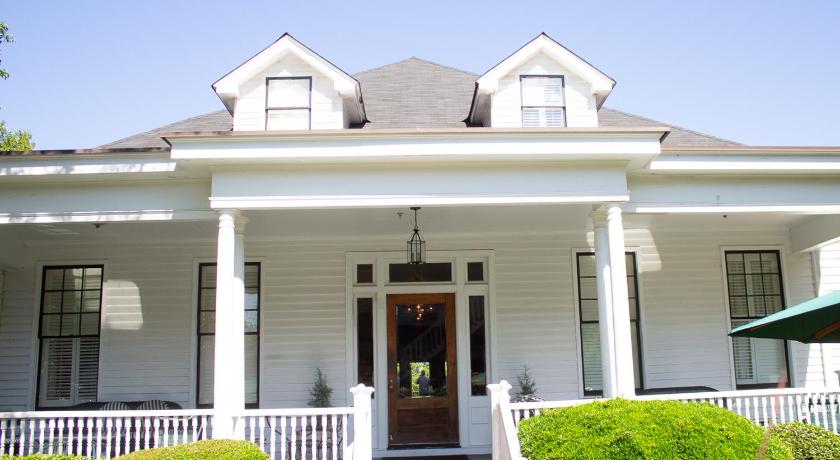 Macon (GA) 1842 INN - BED AND BREAKFAST 3-Star Accommodation lobby