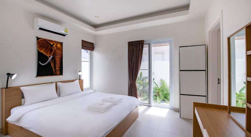 Image of Three-Bedroom Villa with Private Pool 0