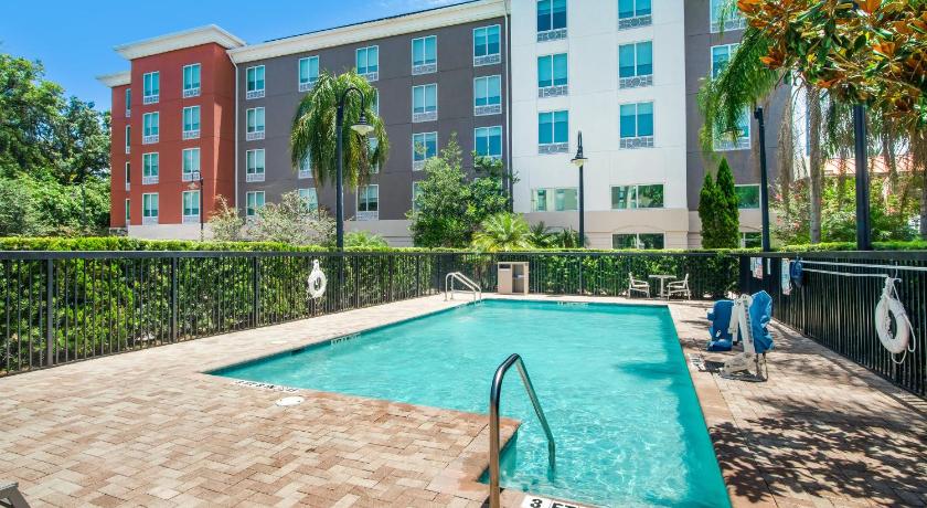 Holiday Inn Express Hotel & Suites Orlando - Apopka photo