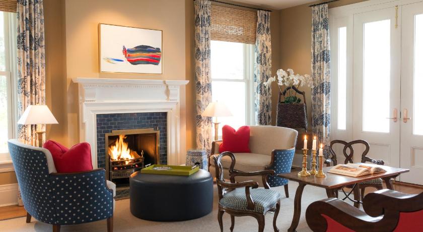 Inns of Aurora Resort & Spa photo