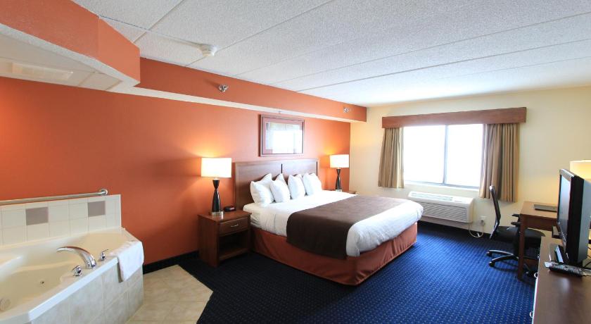 AmericInn by Wyndham Cedar Rapids/CID Airport