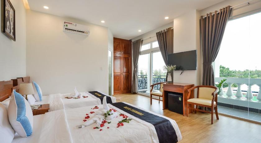 Image of Quadruple Room with Balcony 0