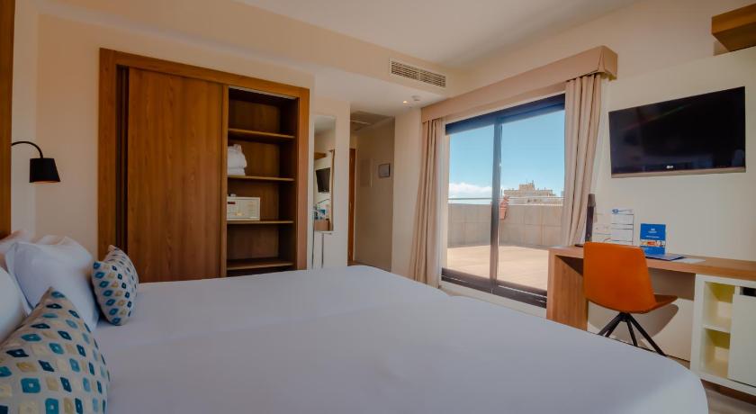 Image of Premium Room with Terrace 7