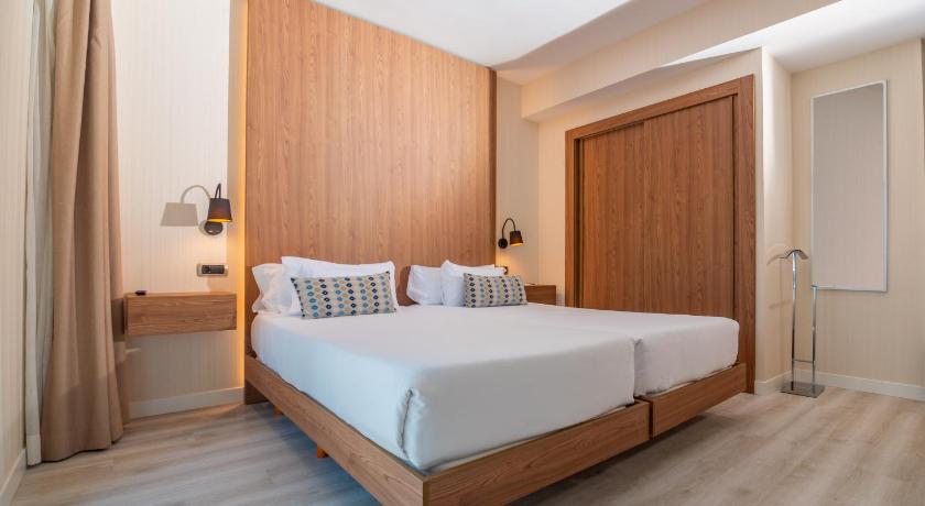 Image of Premium Room 3